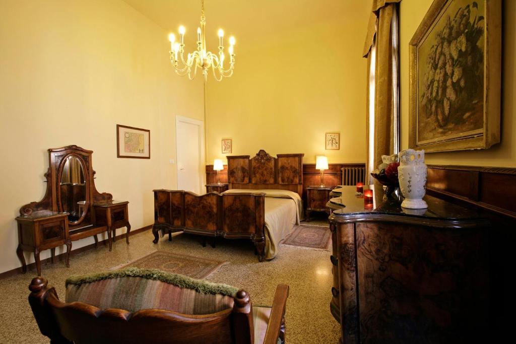 Palazzo Minelli 2* Venice